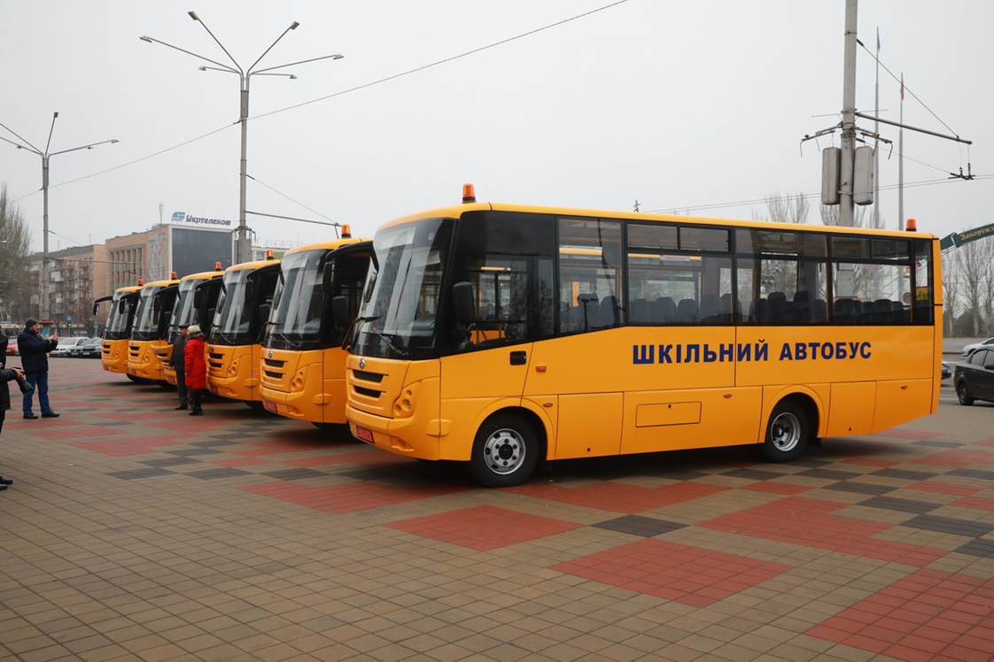 У Запорізькій області визначено потребу в додаткових спеціалізованих шкільних автобусах
